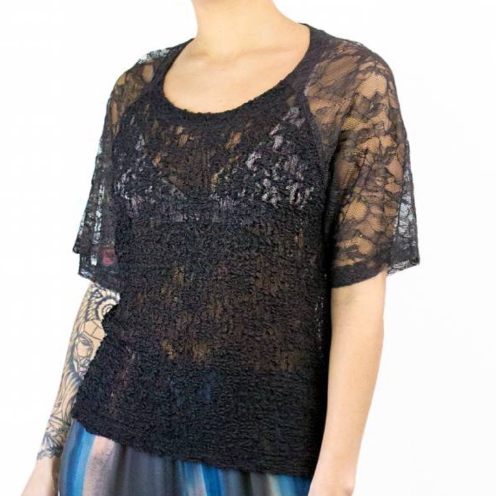 Raquel Allegra Black/Gray Sheer Lace Raglan Top XS